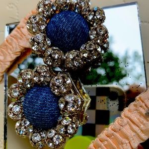 AUTHENTIC ERICKSON BEAMON FLOWER EARRINGS